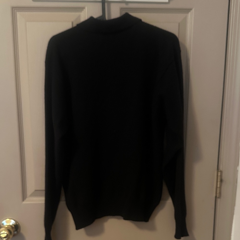 Black Cashmere Sweater - Picture 5 of 5